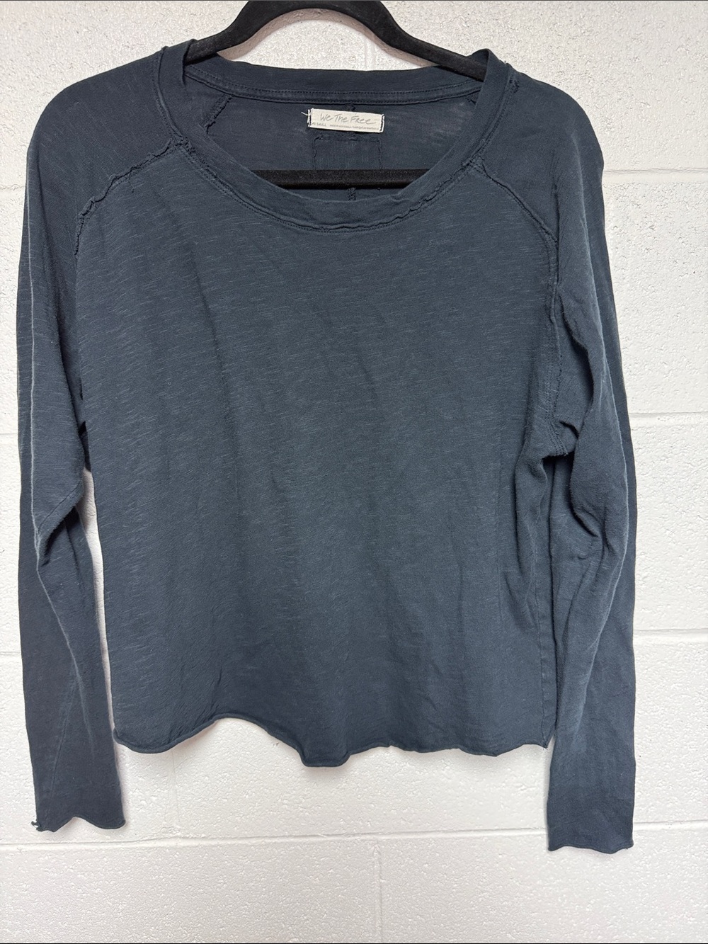 We The Free Long Sleeve Tee Charcoal Gray Distressed Relaxed Fit XS